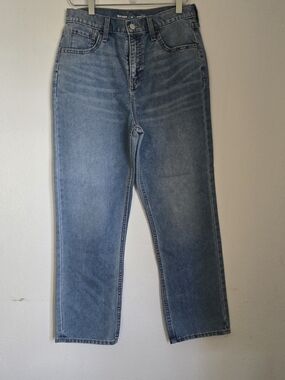 Old Navy Kid's High-Rise Slouchy Straight-Leg Jeans in Light Blue Wash